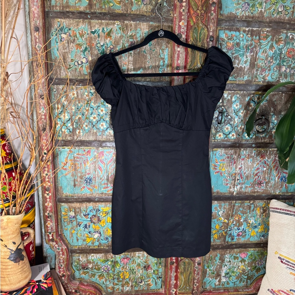 Lulu’s Elegant Black Puff Sleeve Dress